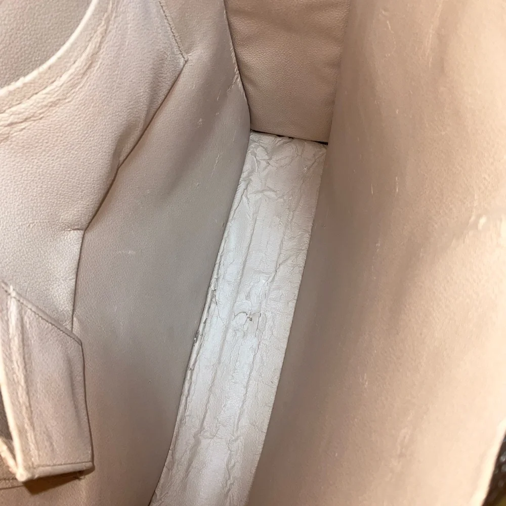 LUXURY LOUIS VUITTON SAC PLAT ✅AUTHENTIC